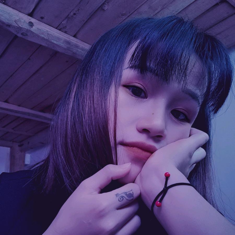 葛优躺 🦄 芳儿