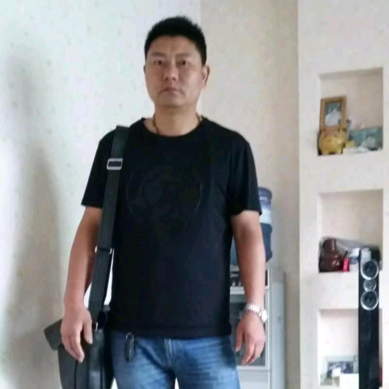 不做大哥好多年