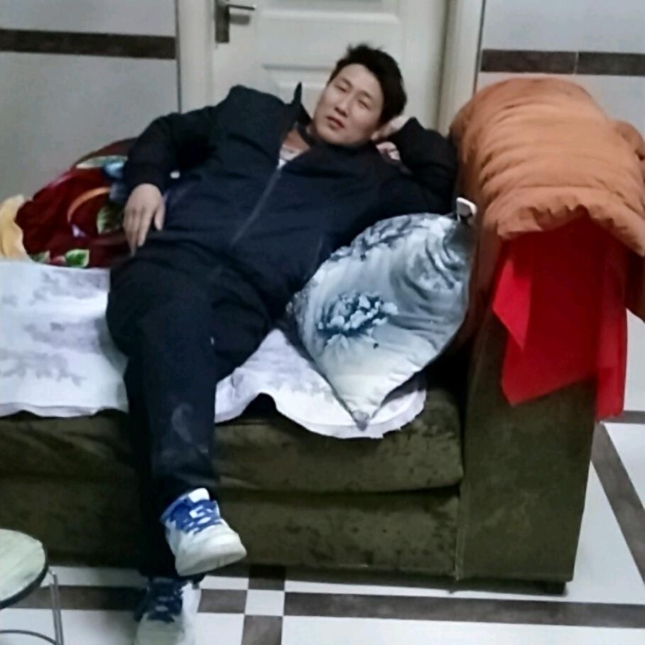 用户8631464265425芳芳