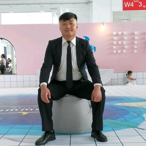 寰宇亿赫美氘安防集团于董