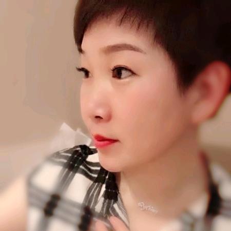 艳阳