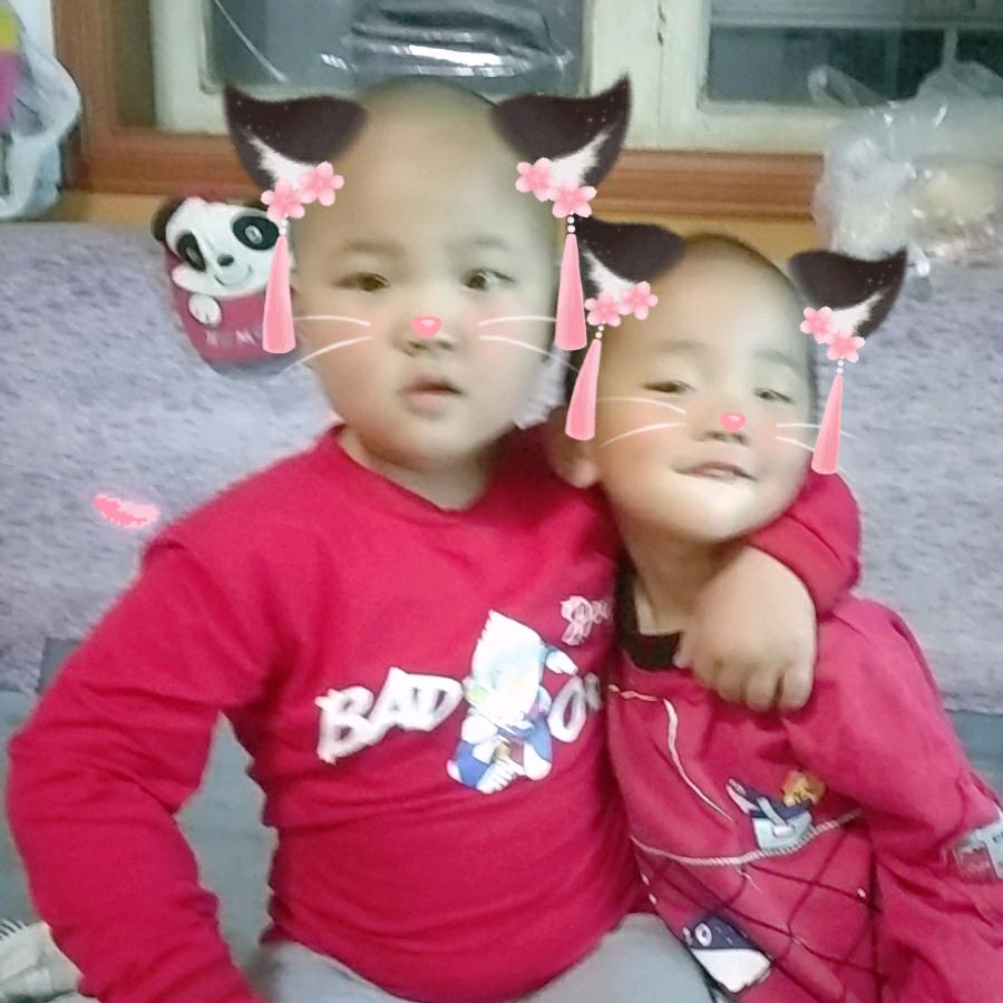 航瑜航恺