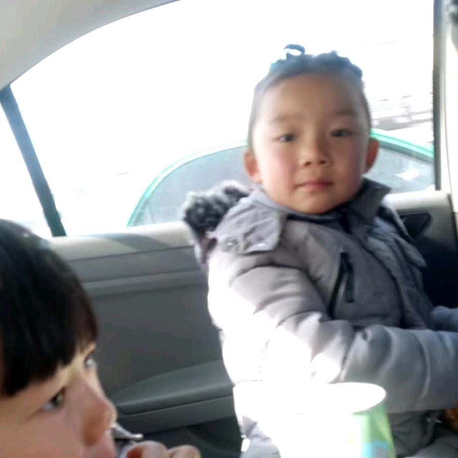 飞哥！一路上有你我的朋友！