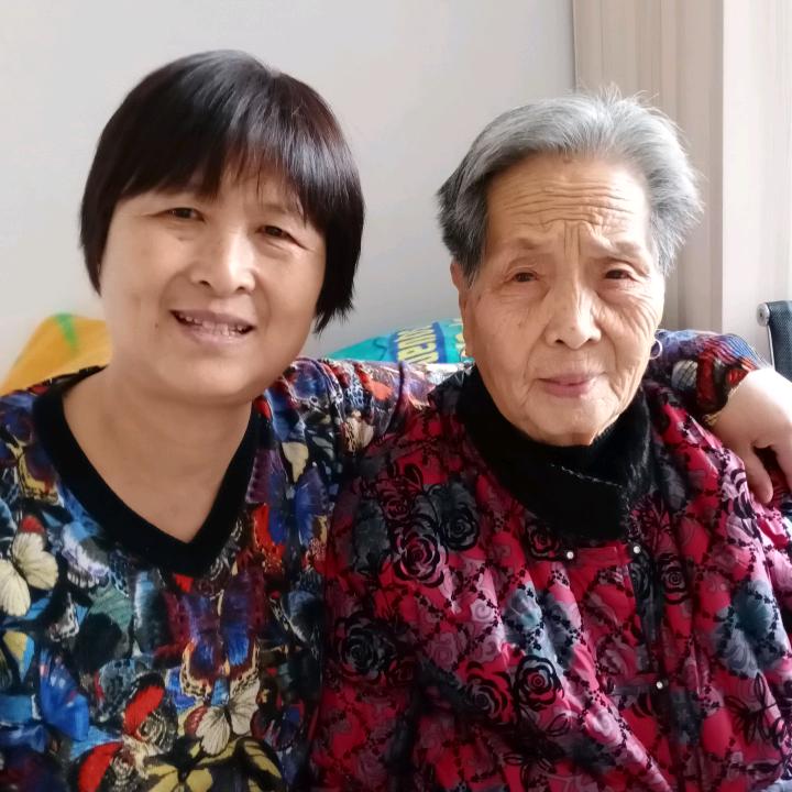 鸽子姐（首播）晚上9：10分