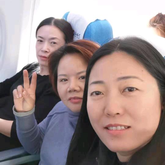 邹丽