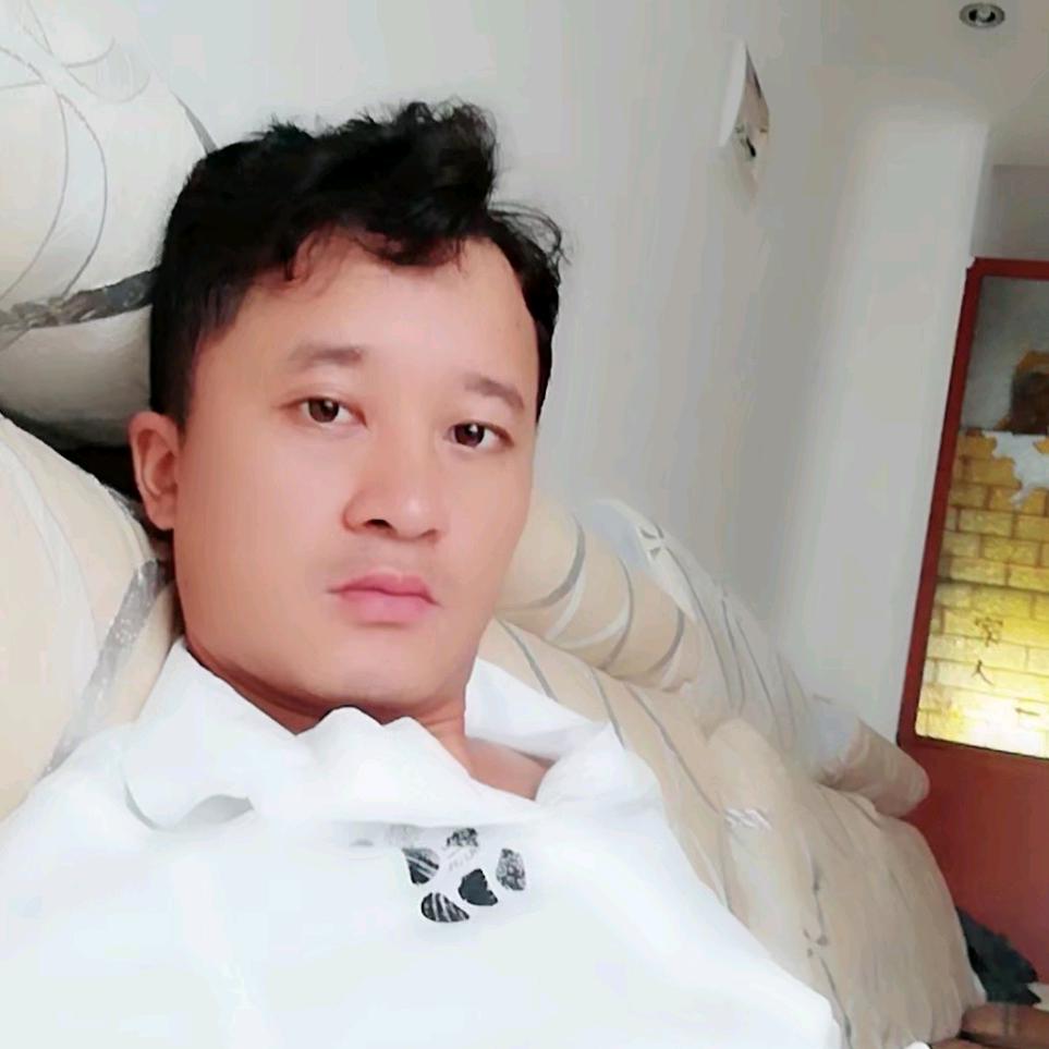 文郁泉