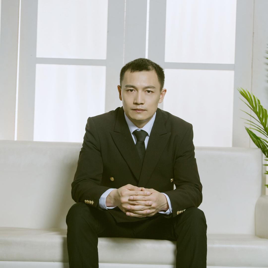 俊哲老师（校长）