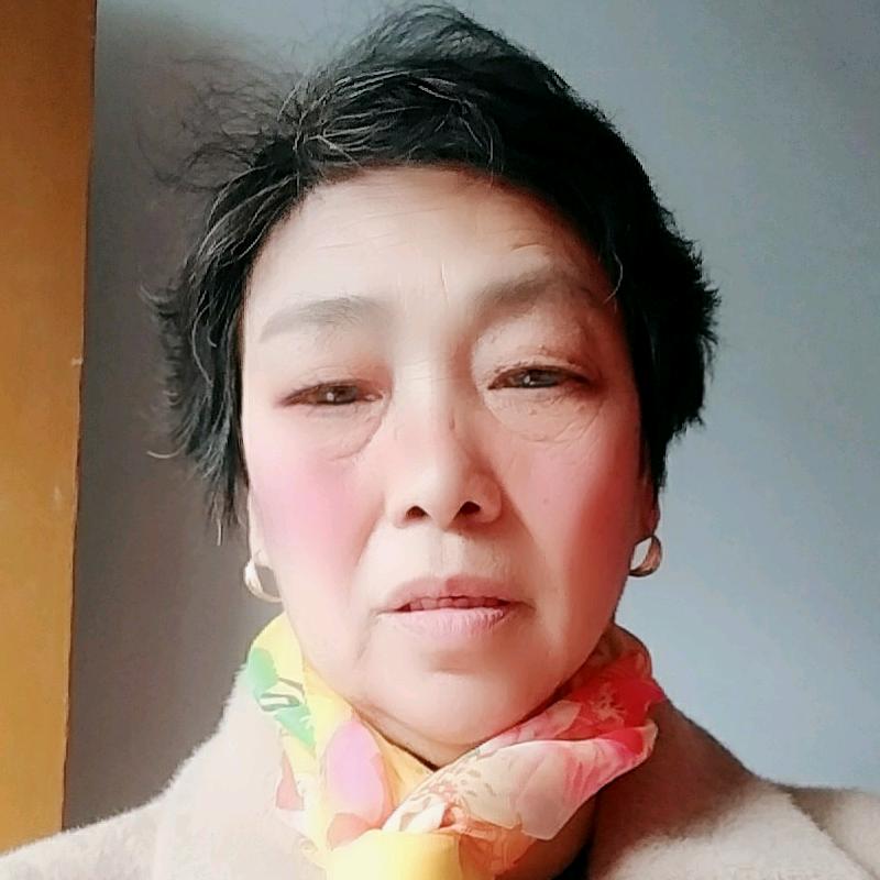 姐姐笑兮