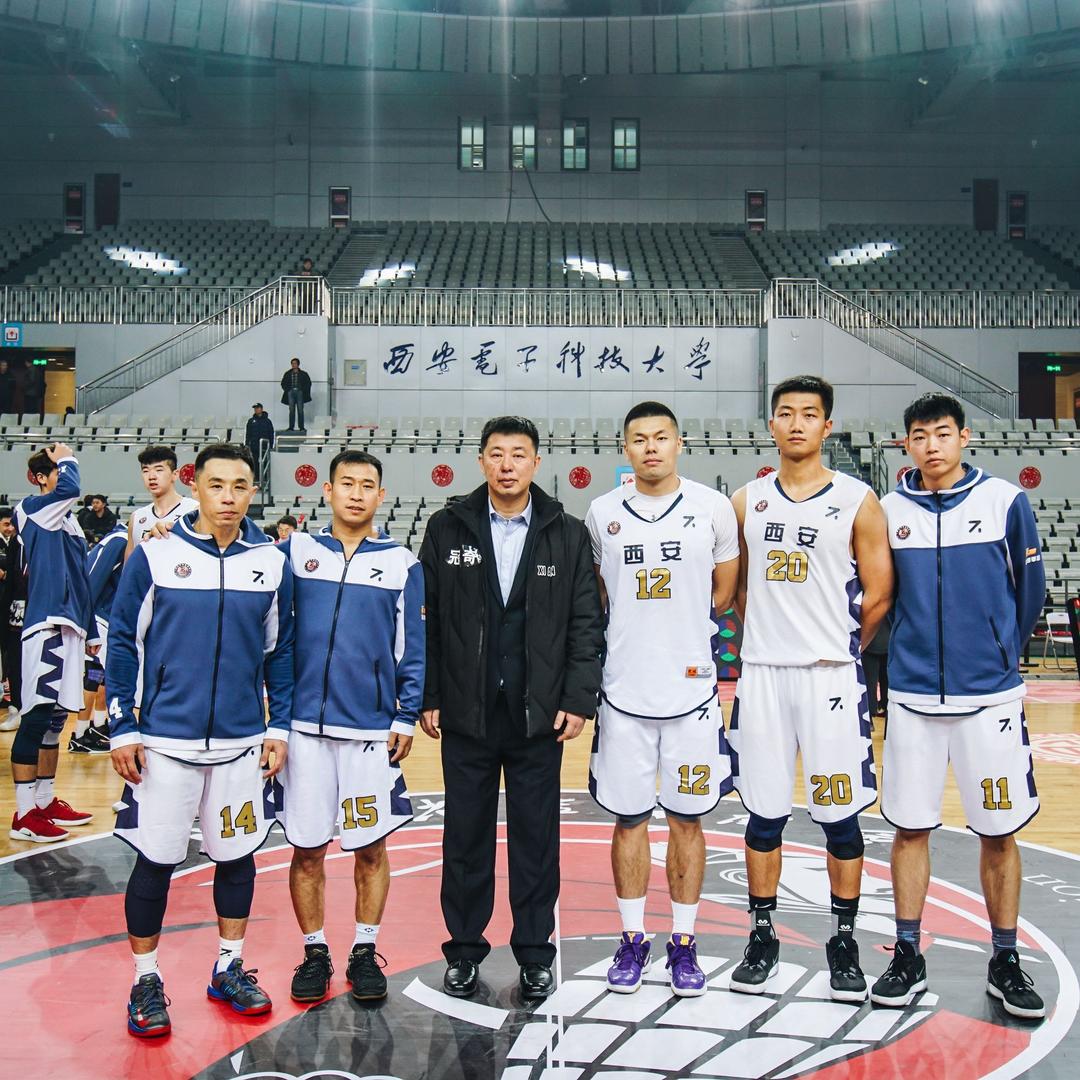 西安冠奇篮球单招