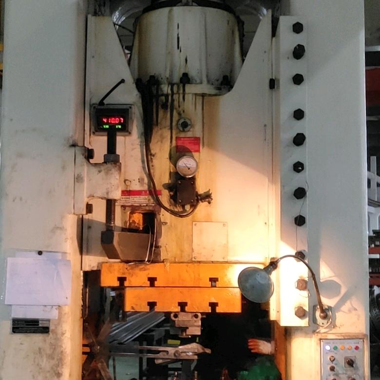 塑料王     成一      PTFE