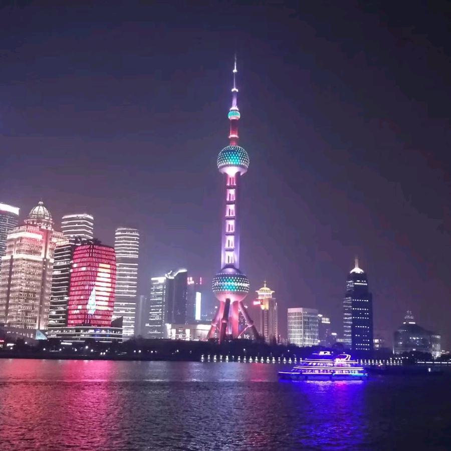 开心燕子