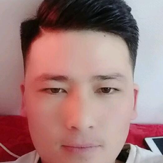 奋斗吧青年俊