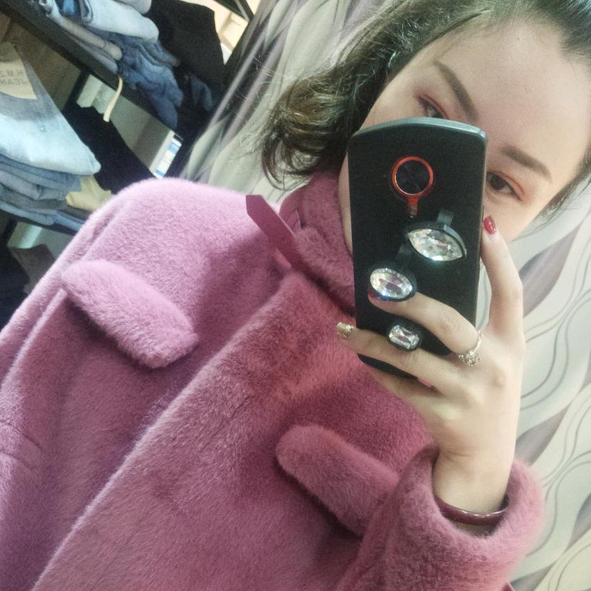 郏县蜕变服装店