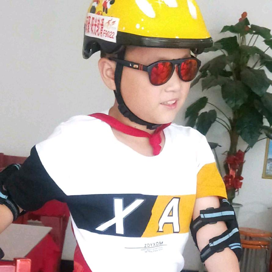 轮滑小子