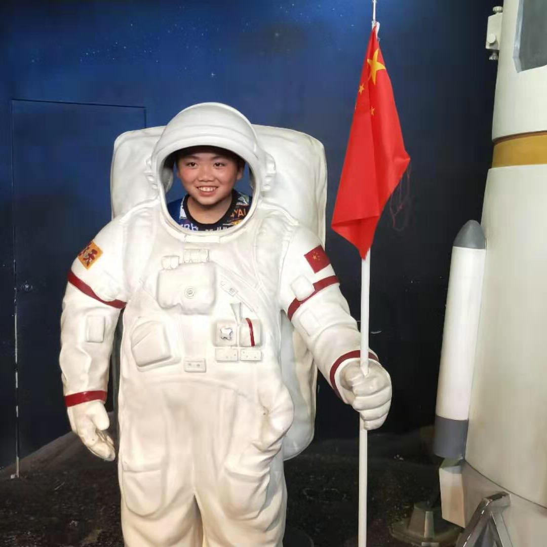 阳光溪钓客