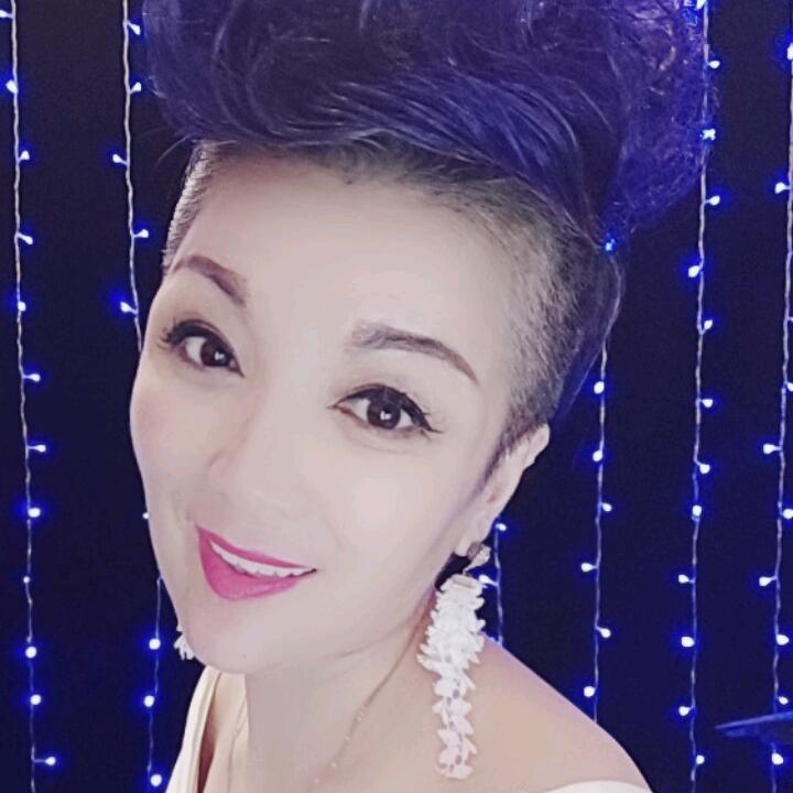 艾琳 【 乐器达人】