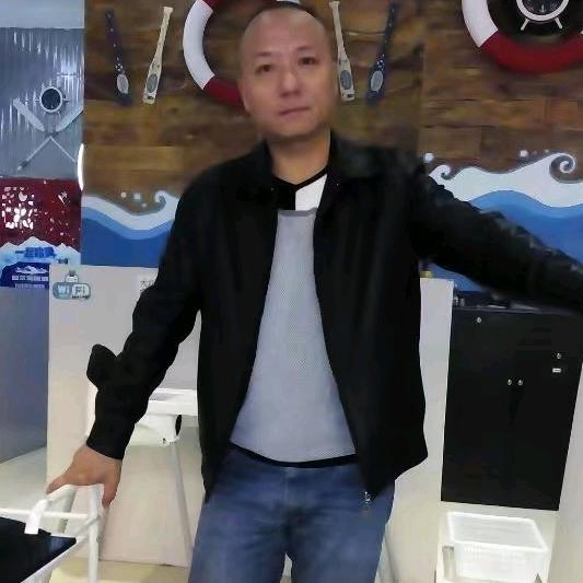 龙在天涯