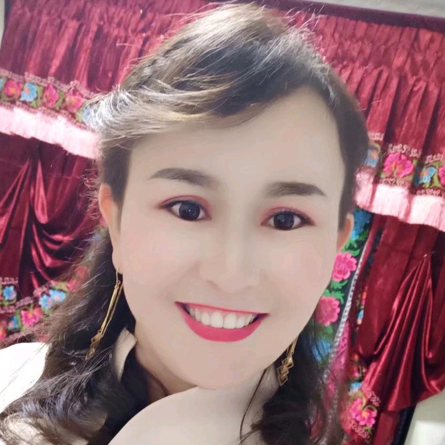 阿依古丽百货店
