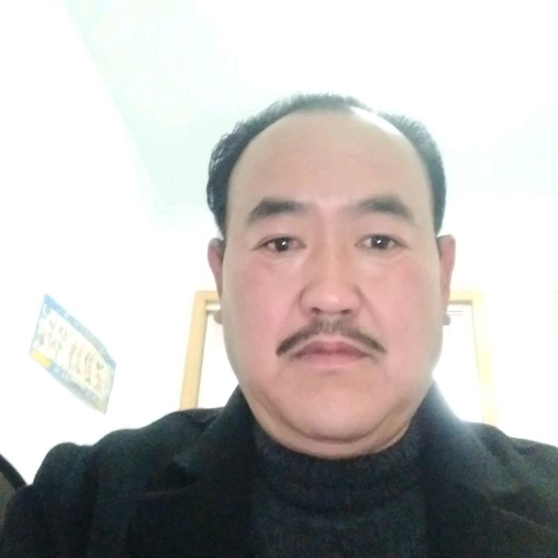 比我看英雄