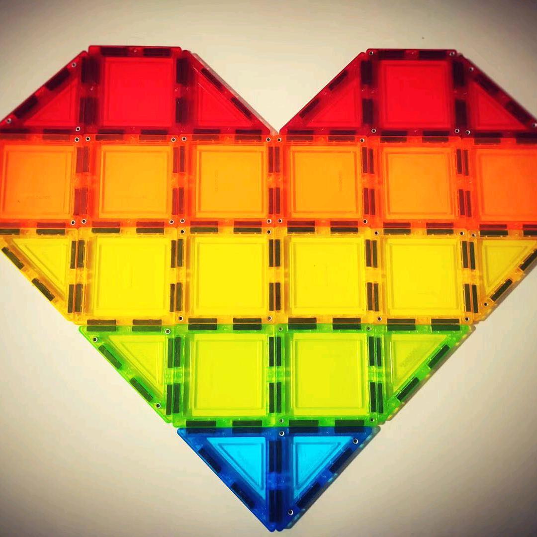 益智玩具叫菠萝树