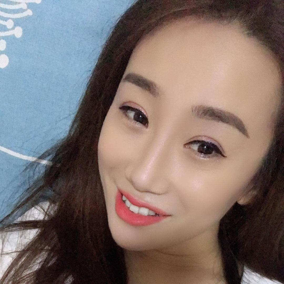 韩小闹
