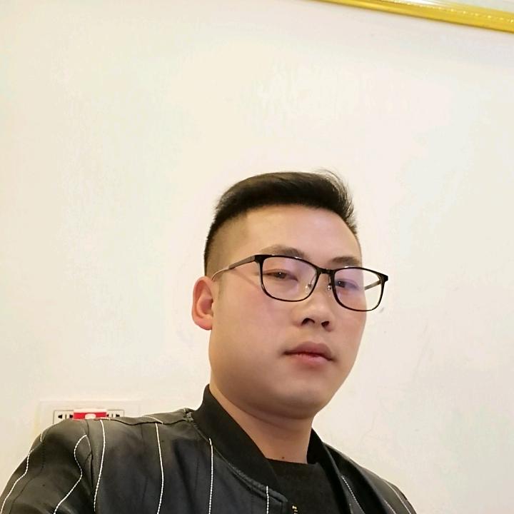 独狼     王