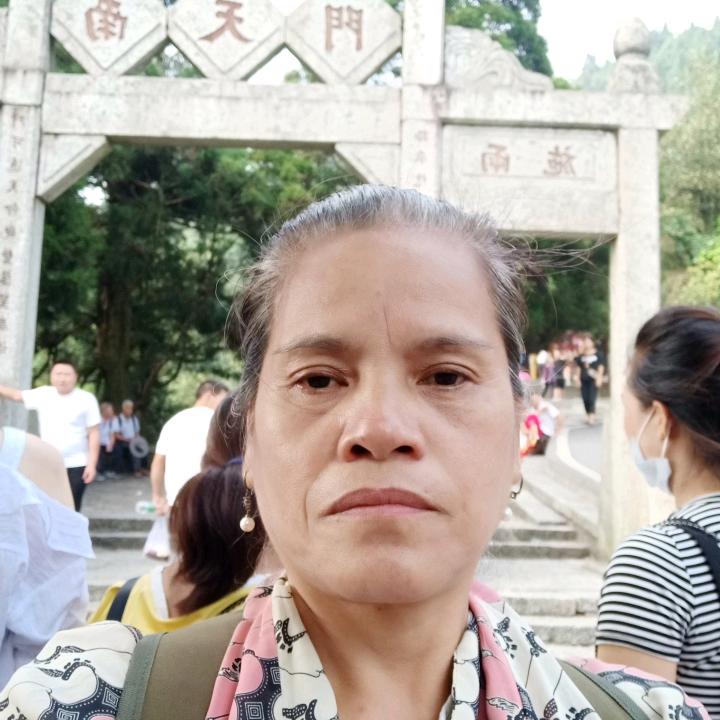 旺婶、拒绝连赞🌹