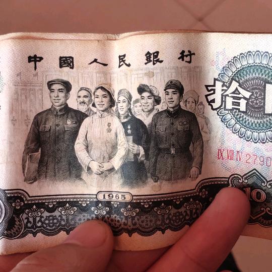 刘小振