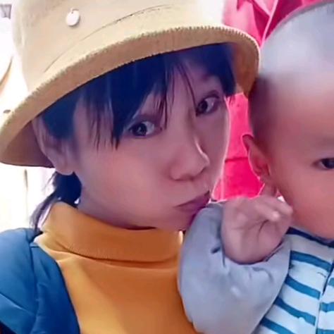 界首市西城田田女装