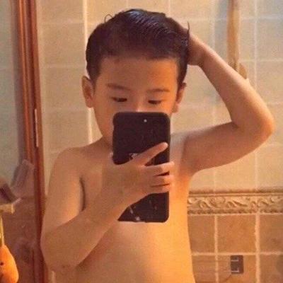 W呐