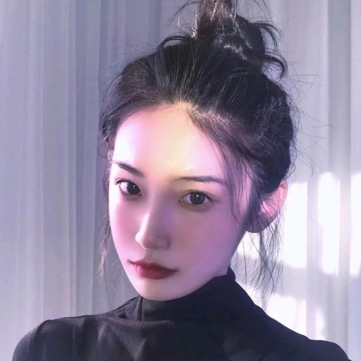 原来是由由吖