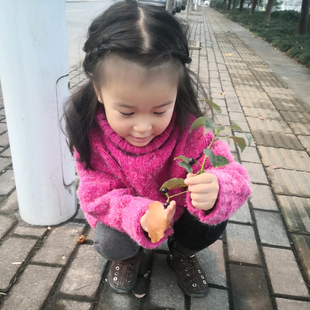 邓小依～美甲美睫