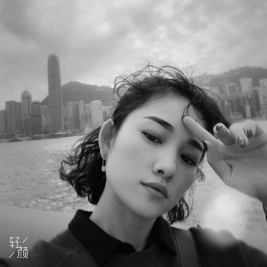 温岭衣柜服装店