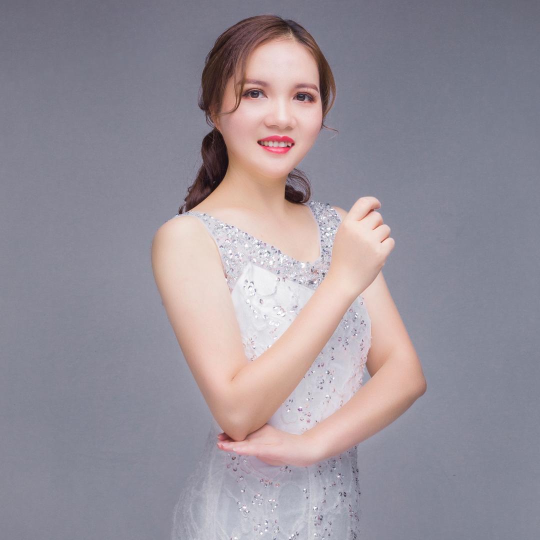 小英呀
