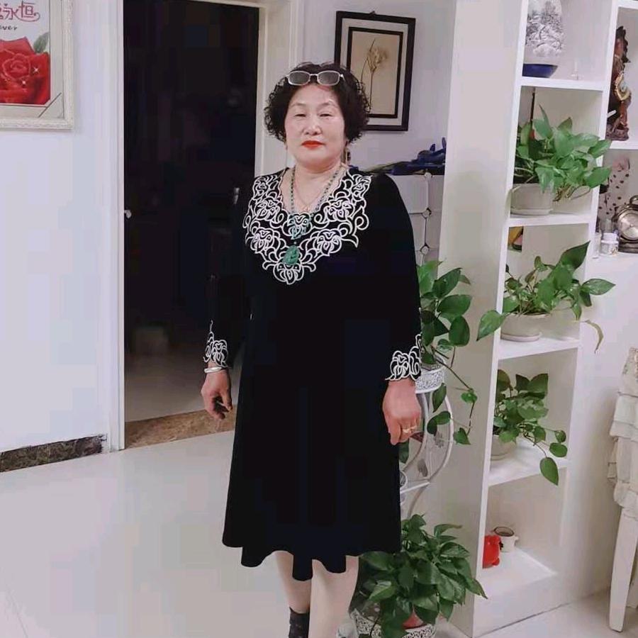 蛋蛋奶奶