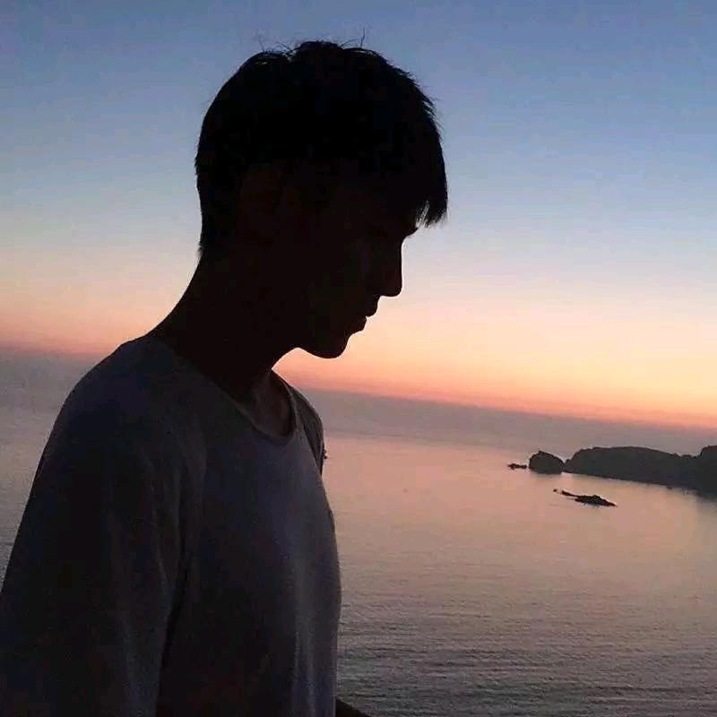 贪吃的大白