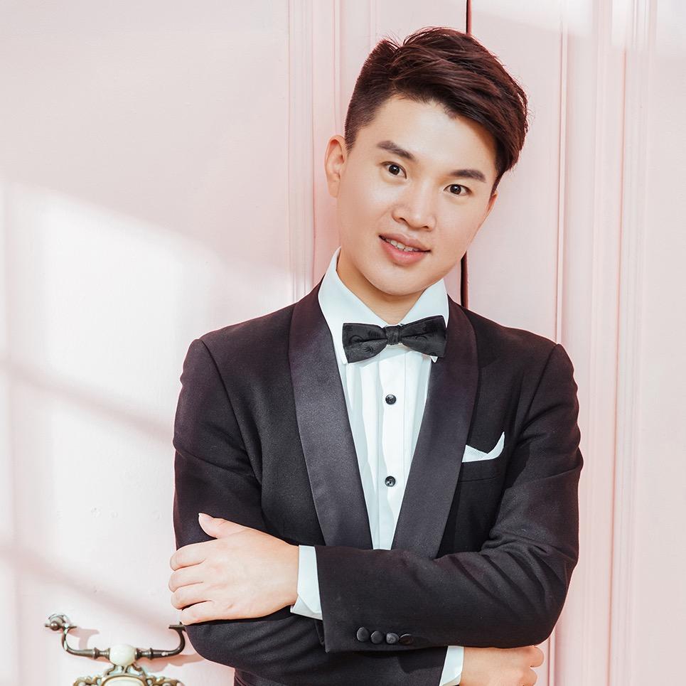 杨历明