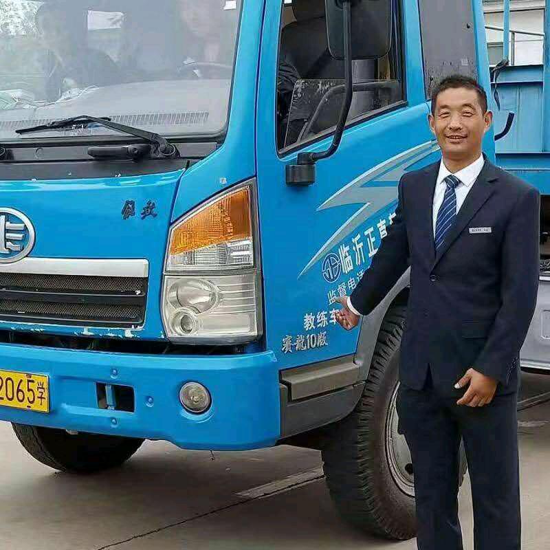 临沂市正直驾校张兴发教练