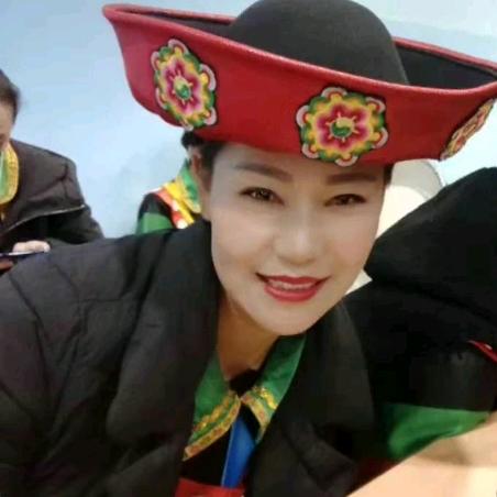 坚强生活😊