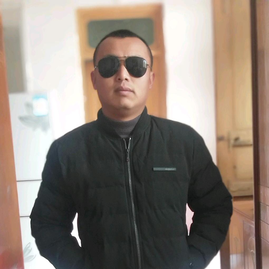 一直在路上的80后