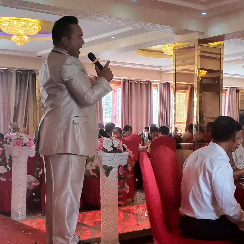 玉买尔江·卡哈尔