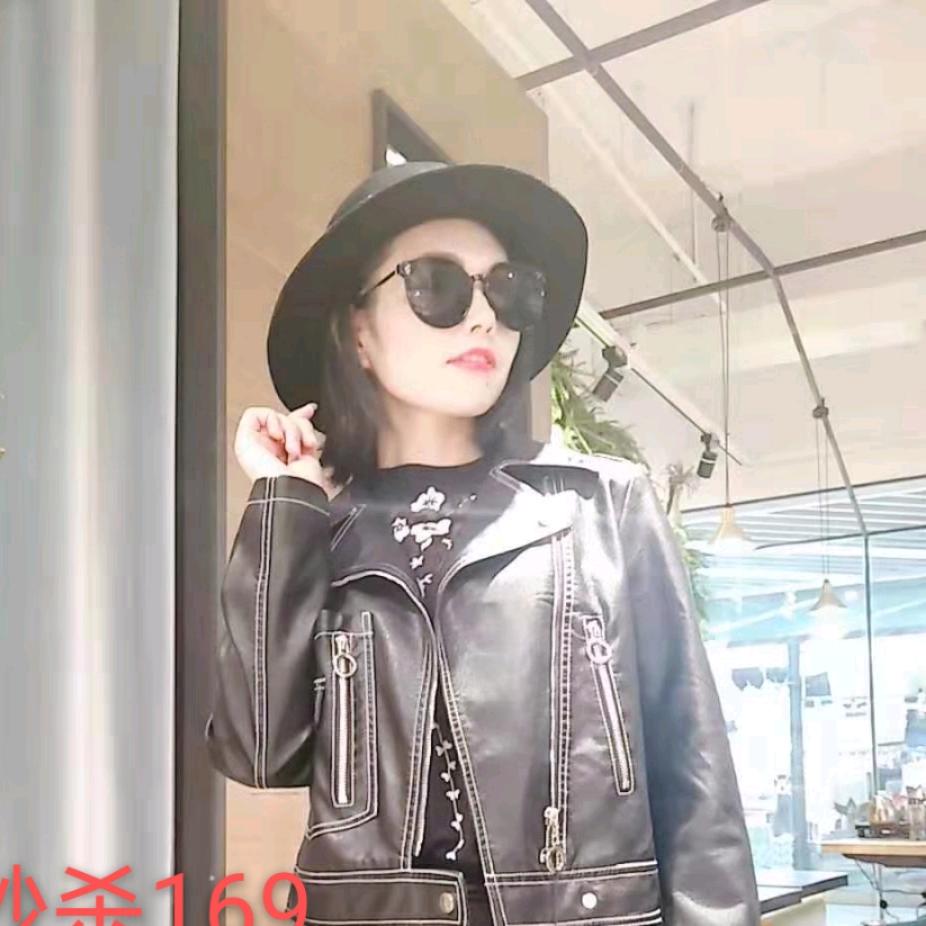在温泉暖街卖铁板鱿鱼🦑烈火牛肉
