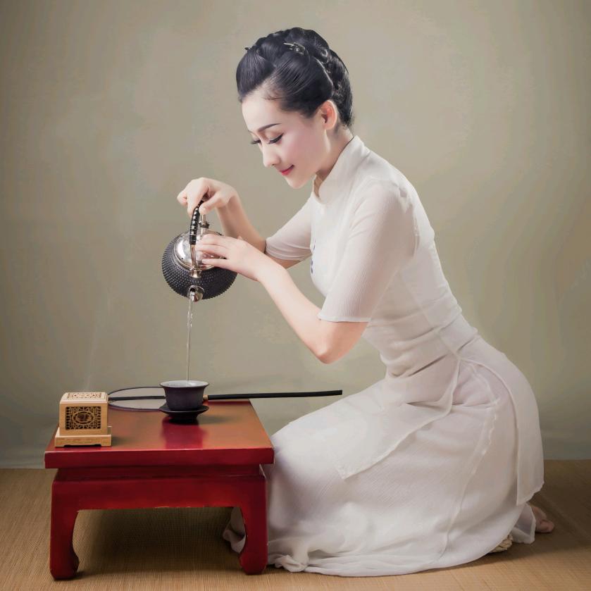 茶人满常觉