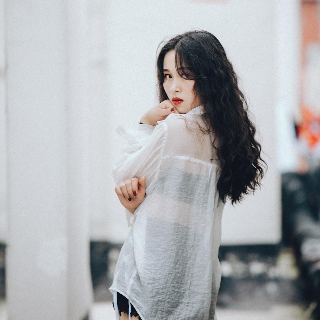 真美丽小姐