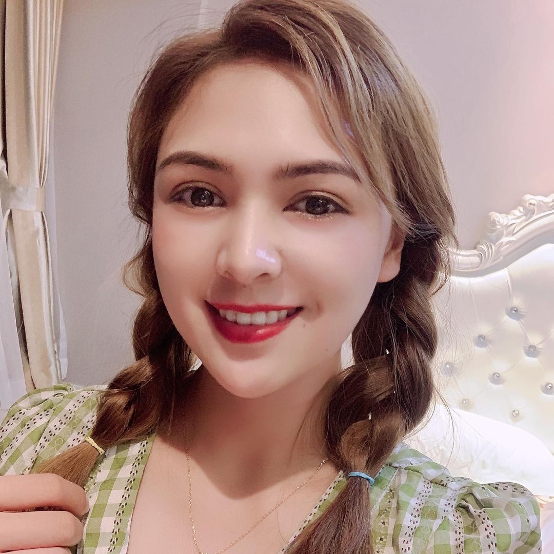 靖西市栖花里美容化妆品店