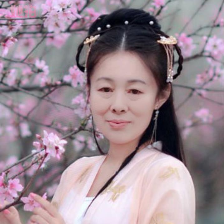 谭小菊