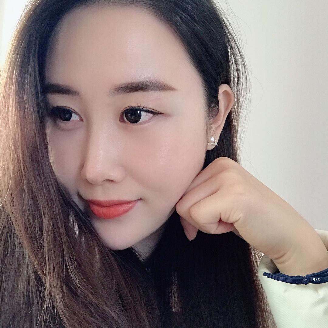月半姐姐