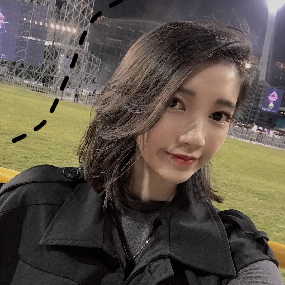 那简服饰批发