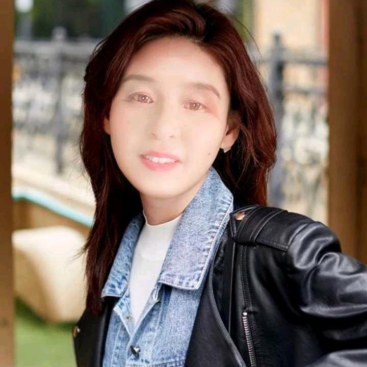 飘雪（四川广安人在新疆）