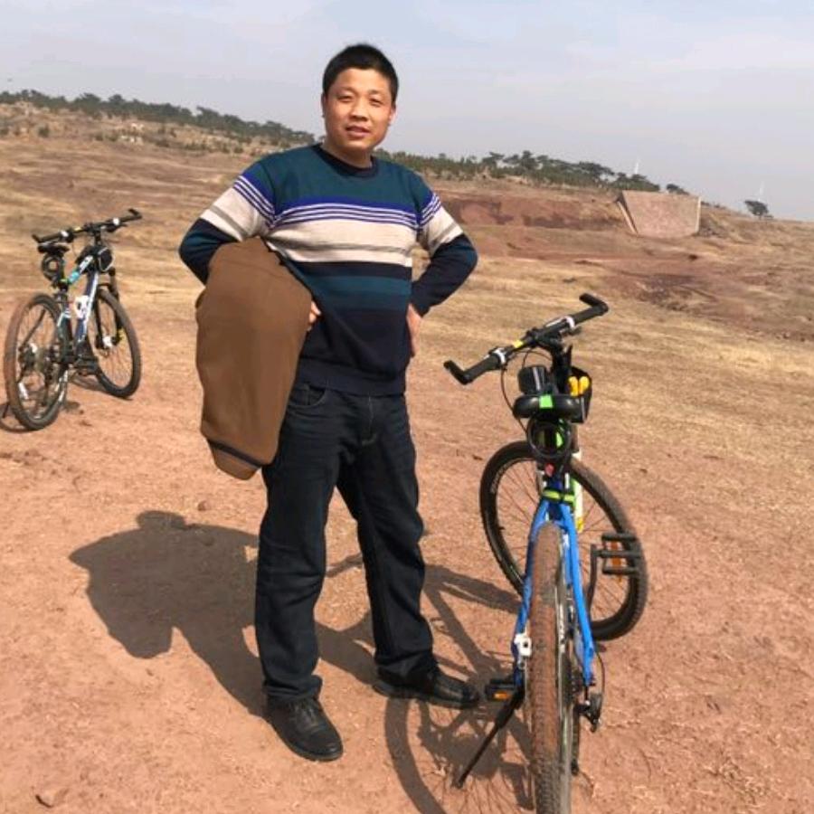 徐哥改装玩具杂货铺